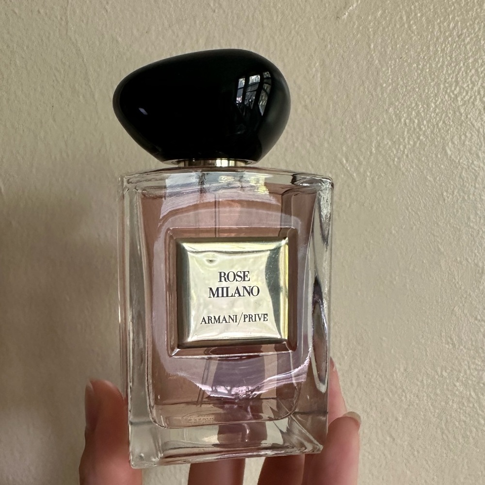 ARMANI Rose Milano Eau de Toilette - Picture 2 of 4